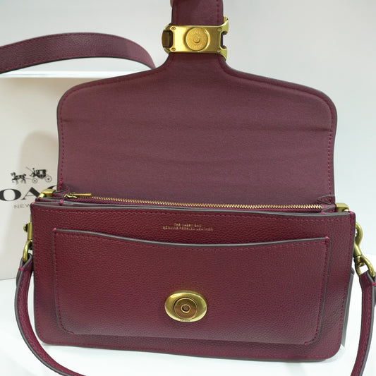 CH Tabby (26) - Wine