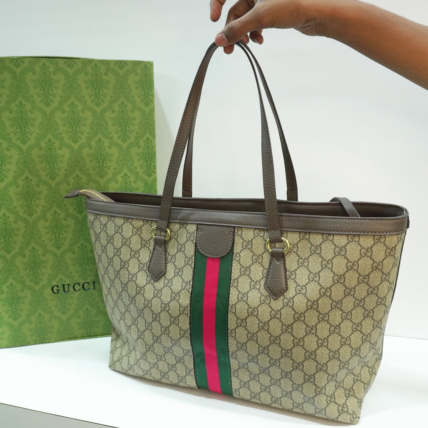 GG111 Tote - Signature Colour (Double Box Ultra Premium)
