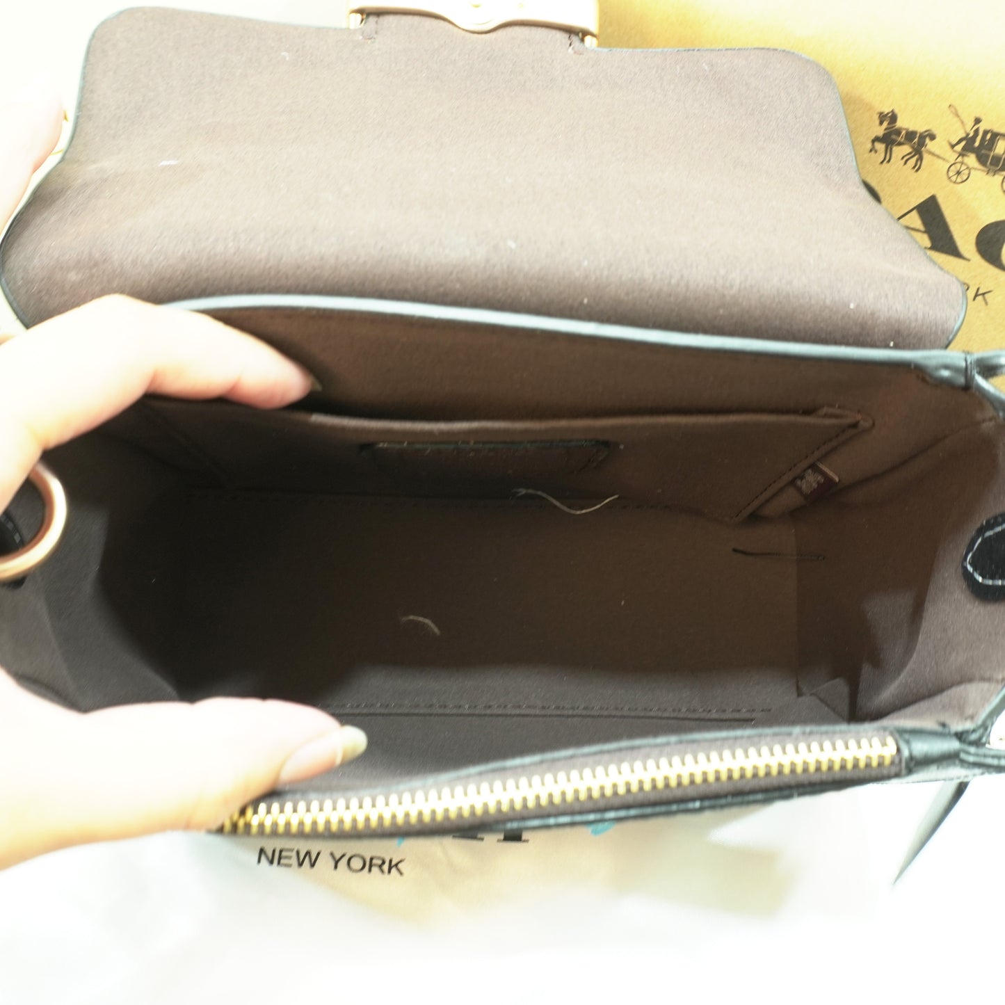 CH303 - Sling Bag - Black/Coffee Signature Print