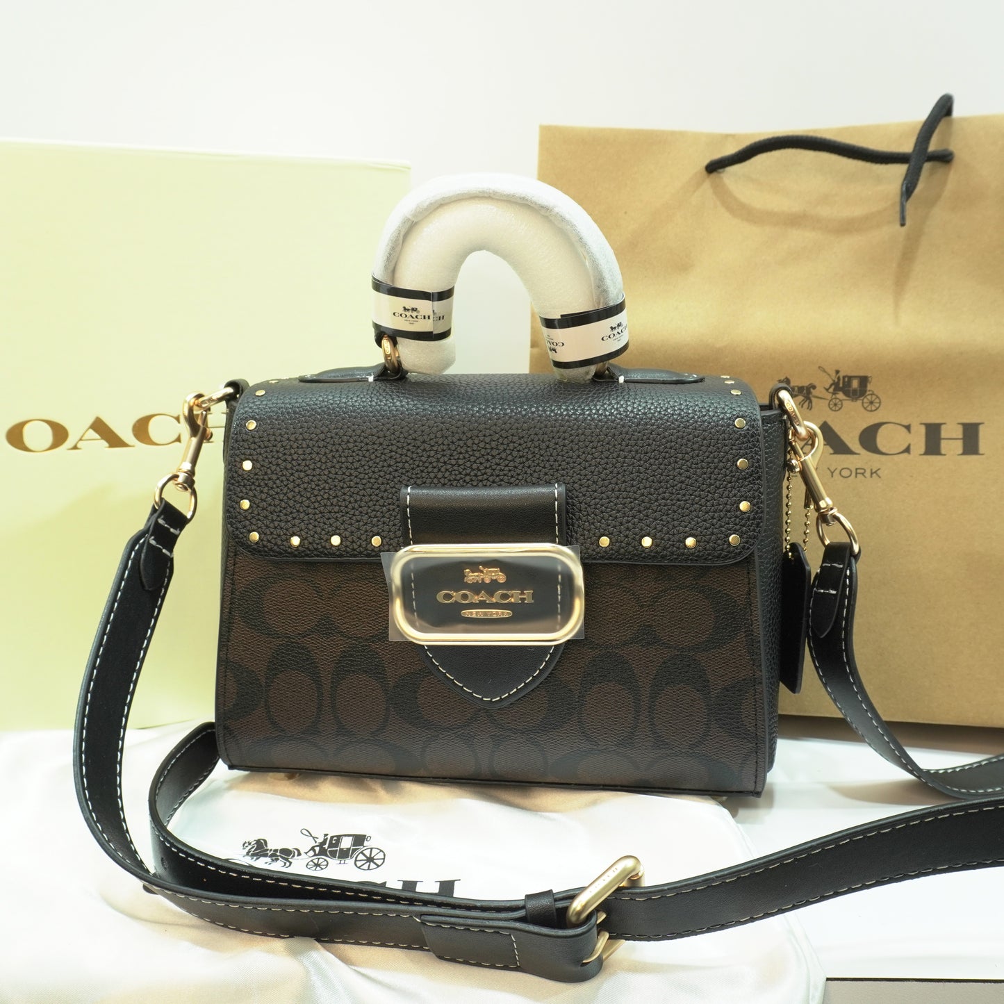 CH303 - Sling Bag - Black/Coffee Signature Print