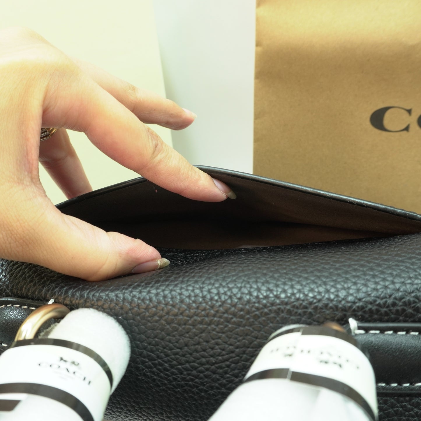 CH303 - Sling Bag - Black/Coffee Signature Print