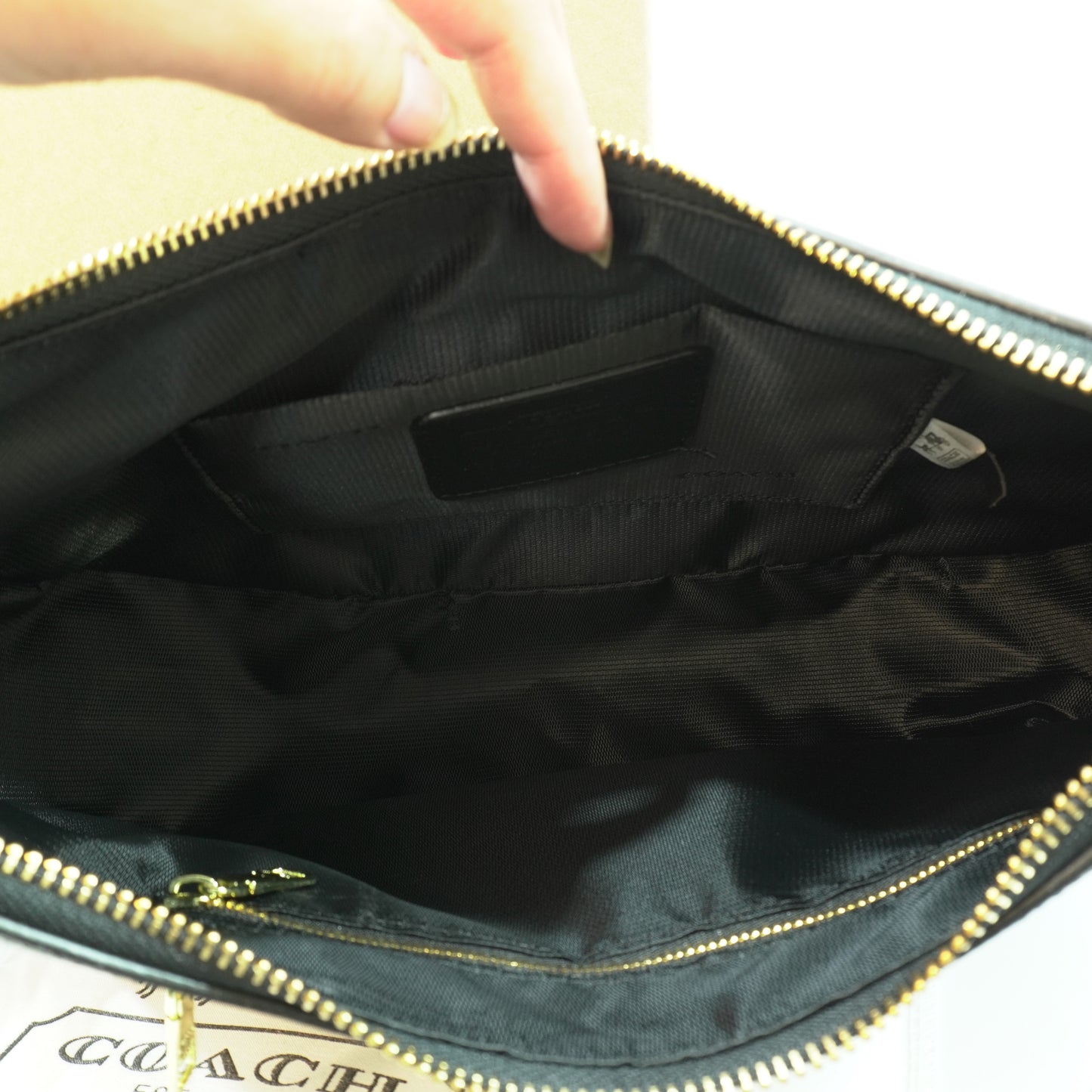 CH11 - Teri Hobo - Black/Grey Signature Colour