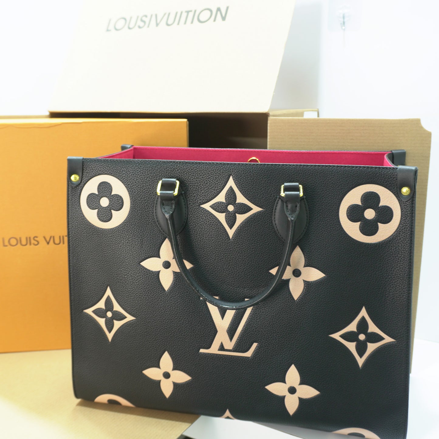 LV123 - OTG Tote - Black Monogram Double Box