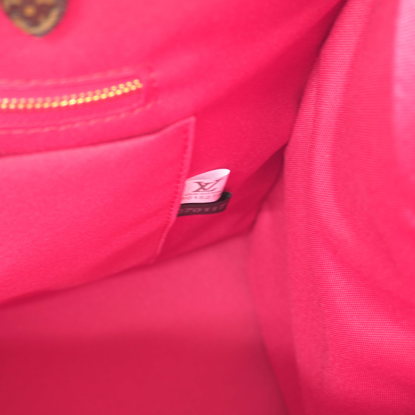 LV123 - OTG Tote - Cappucino Double Box