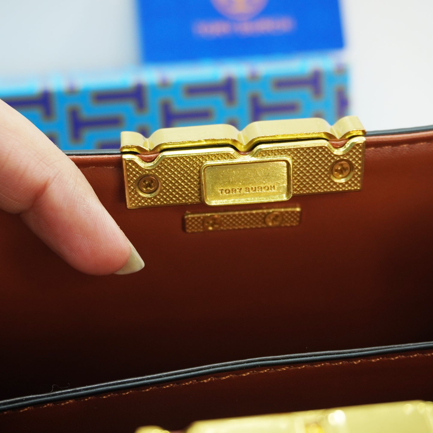 TB333 - Satchel/Sling - Black