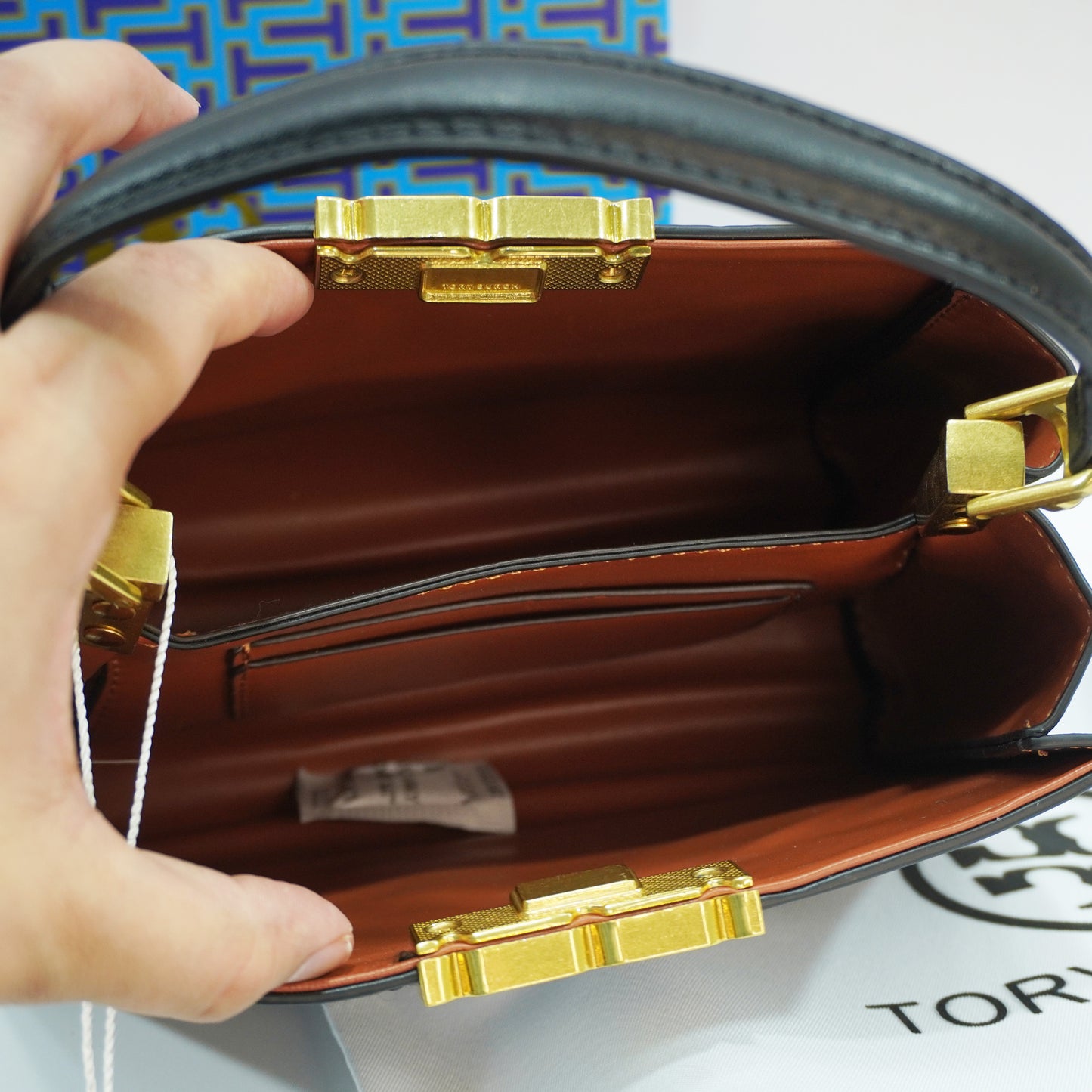 TB333 - Satchel/Sling - Black