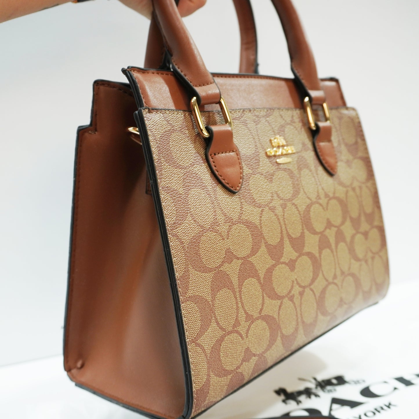 CH09 - Satchel/Sling - Apricot