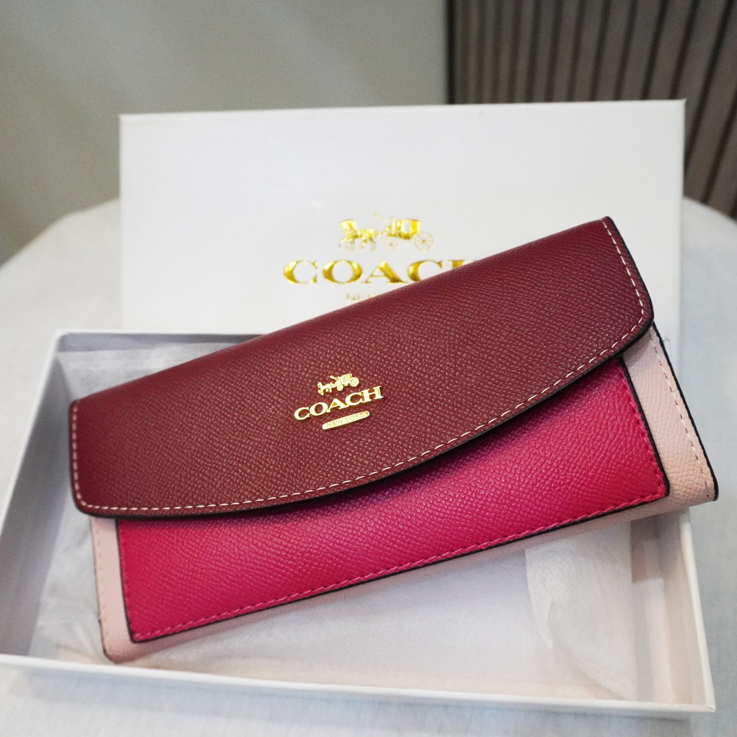 CH549 - Long Wallet - Burgundy Magenta