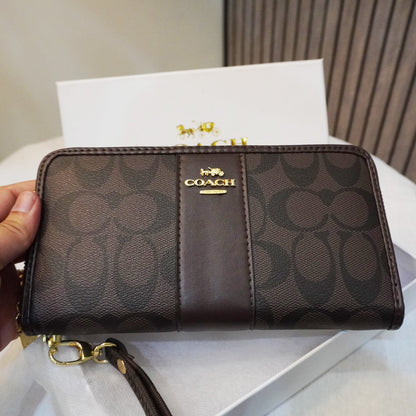 CH549 - Long Wallet - Chocolate