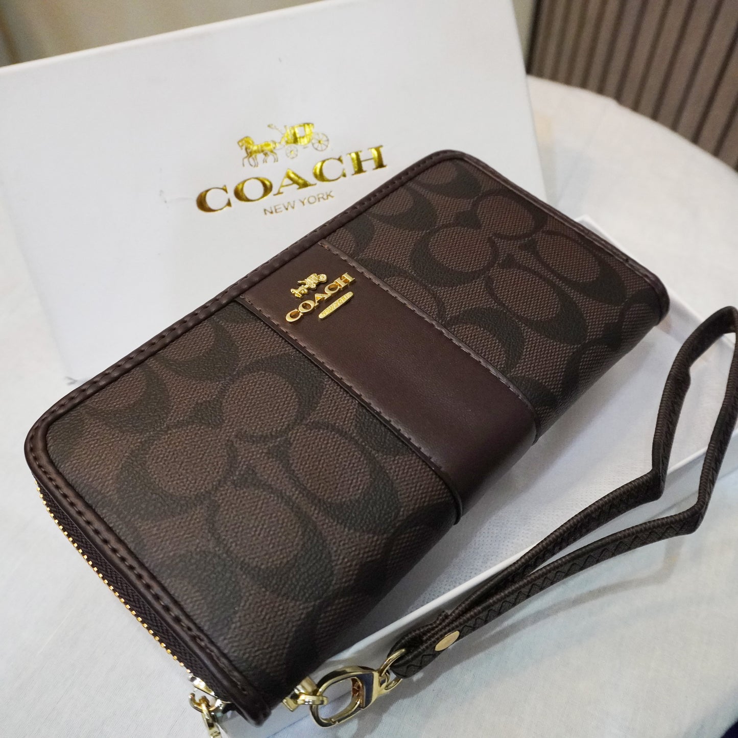 CH549 - Long Wallet - Chocolate