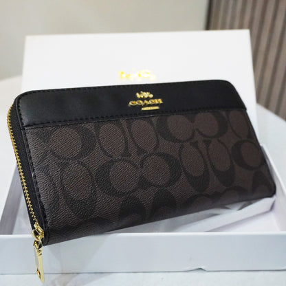 CH549 - Long Wallet - Black Coffee