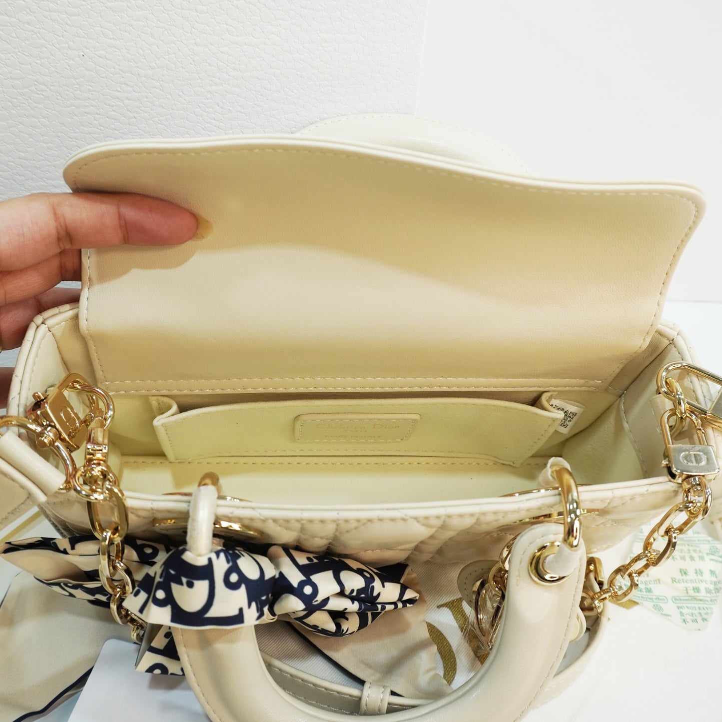 CD007 - Sling/Shoulder - Ivory Tone