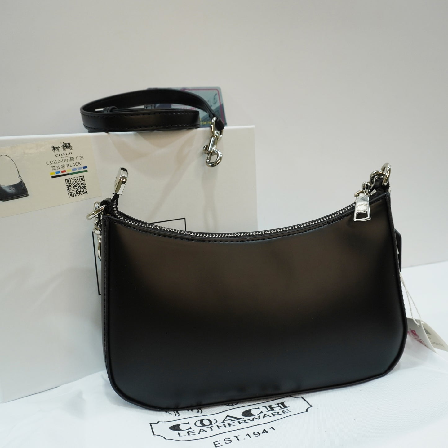 CH Teri -Sling/Shoulder - Black