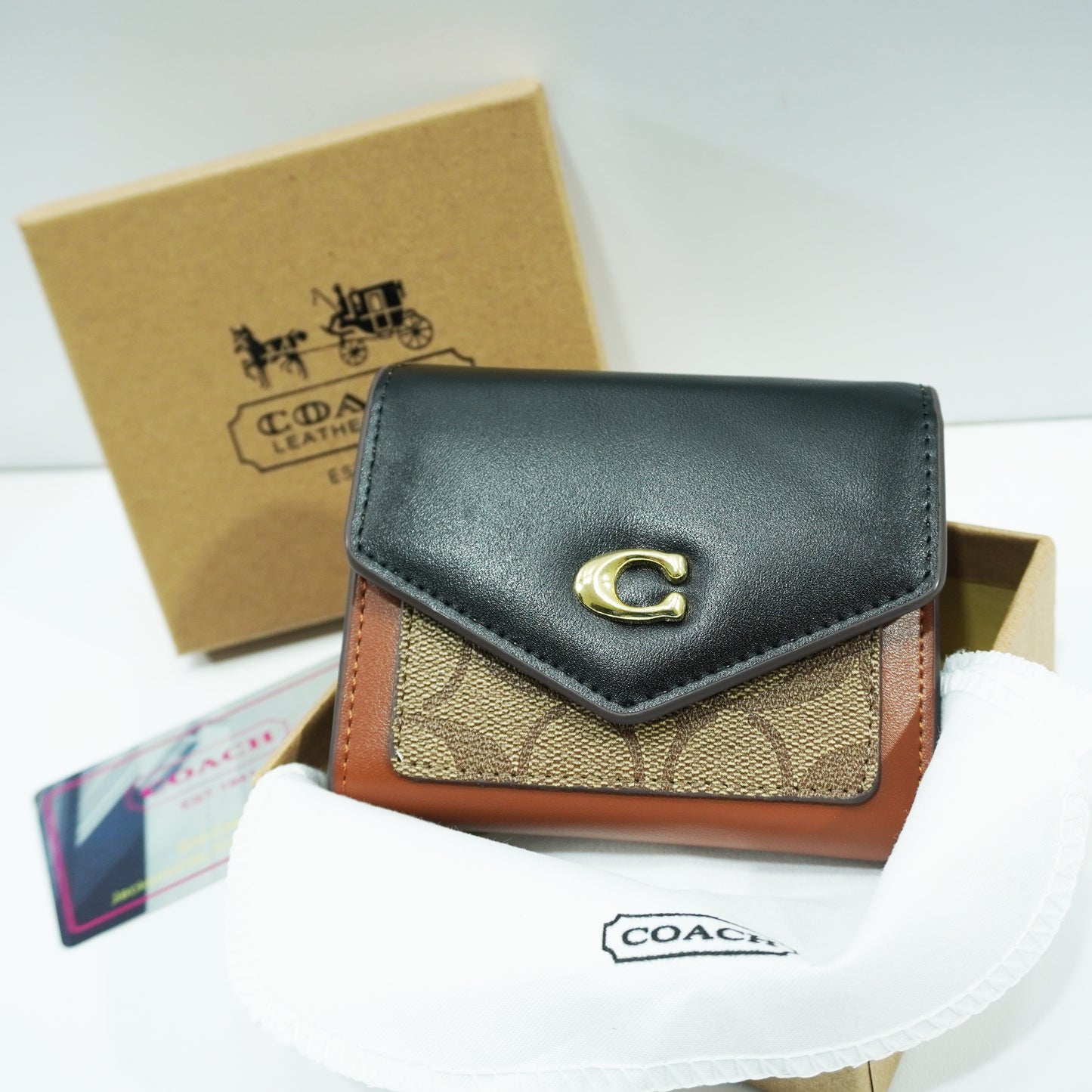 CH11 - Wallet - Tan/Black  Ultra Premium Quality