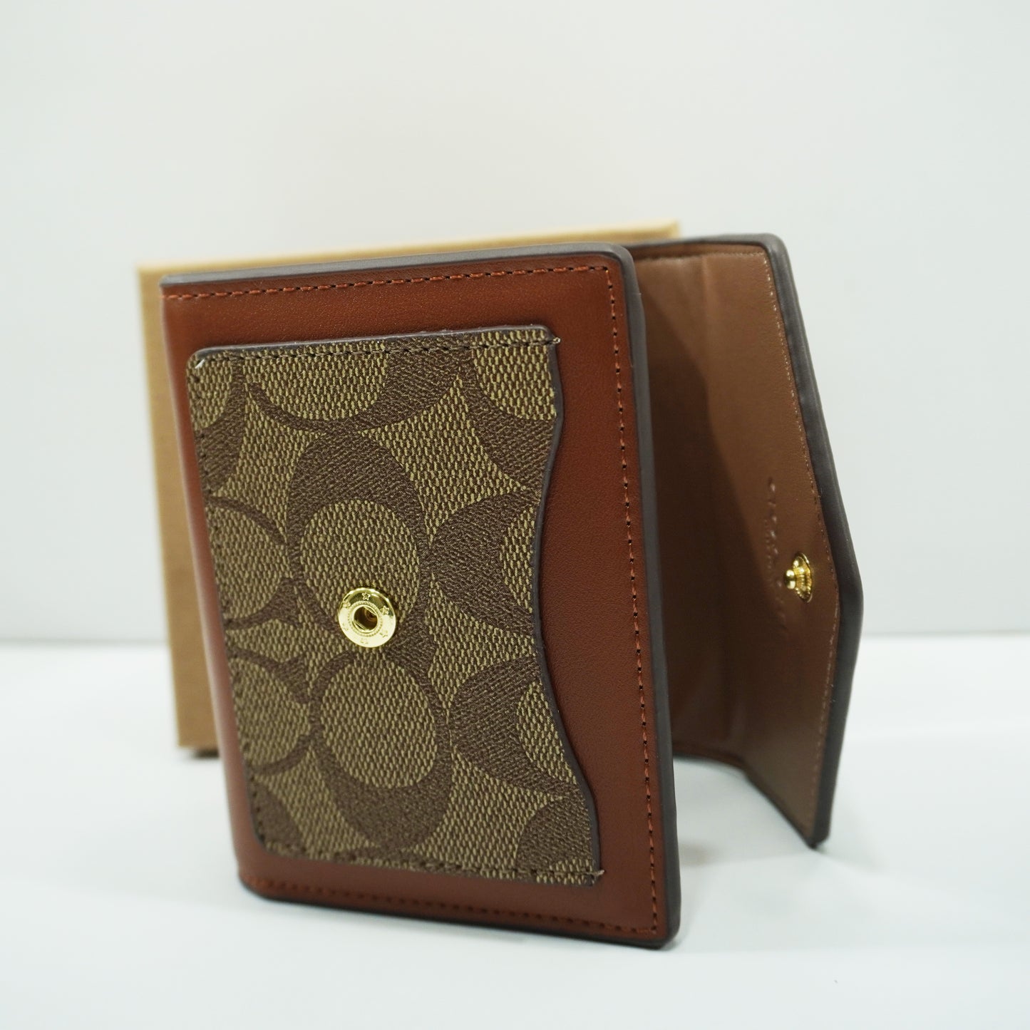 CH11 - Wallet - Tan/Black  Ultra Premium Quality