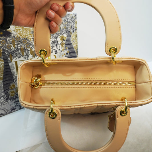 CD002 - Sling - Tan