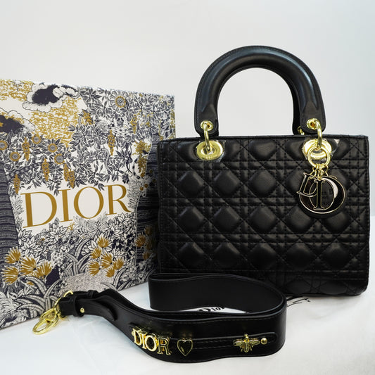 CD002 - Sling - Black