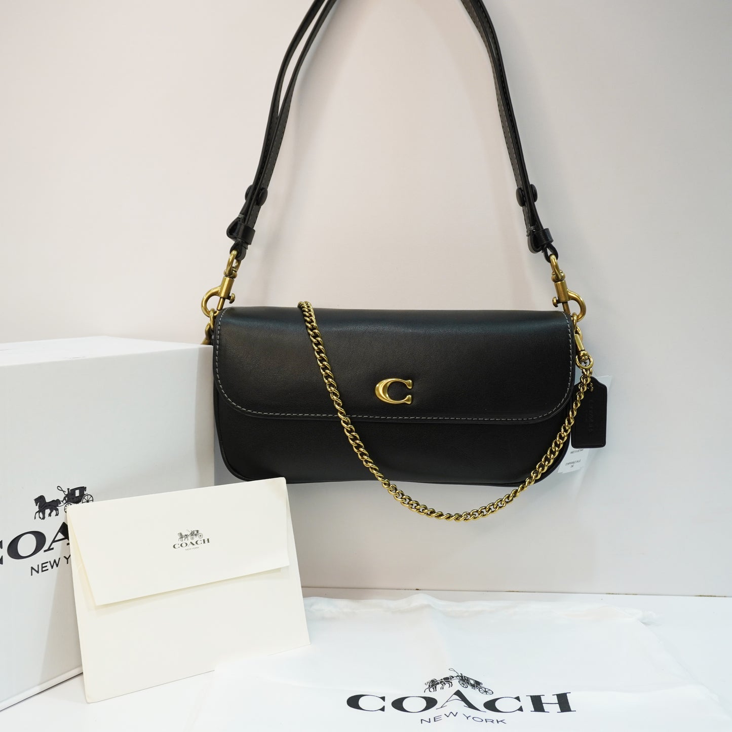 CH678 - Shoulder Clutch - Black