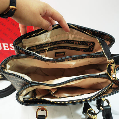 Ges225 - Medium Tote - Signature Print