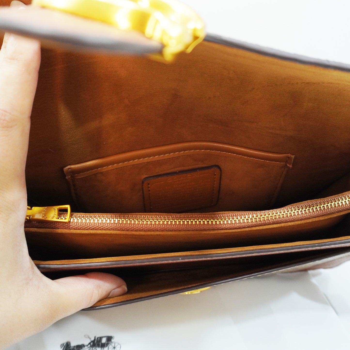 CH C Label 26 - Shoulder/Sling - Brown (With white box)