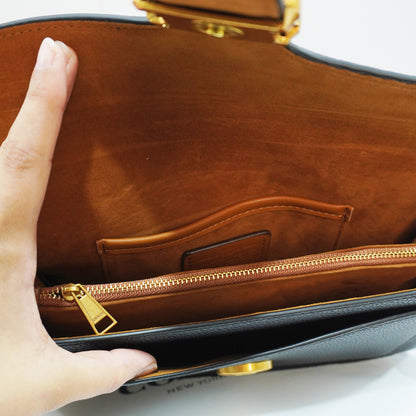 CH C Label 26 - Shoulder/Sling - Black (With white box)