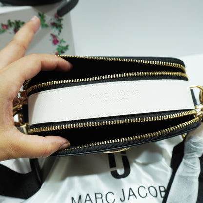 MJ232 - Sling/Crossbody - Black