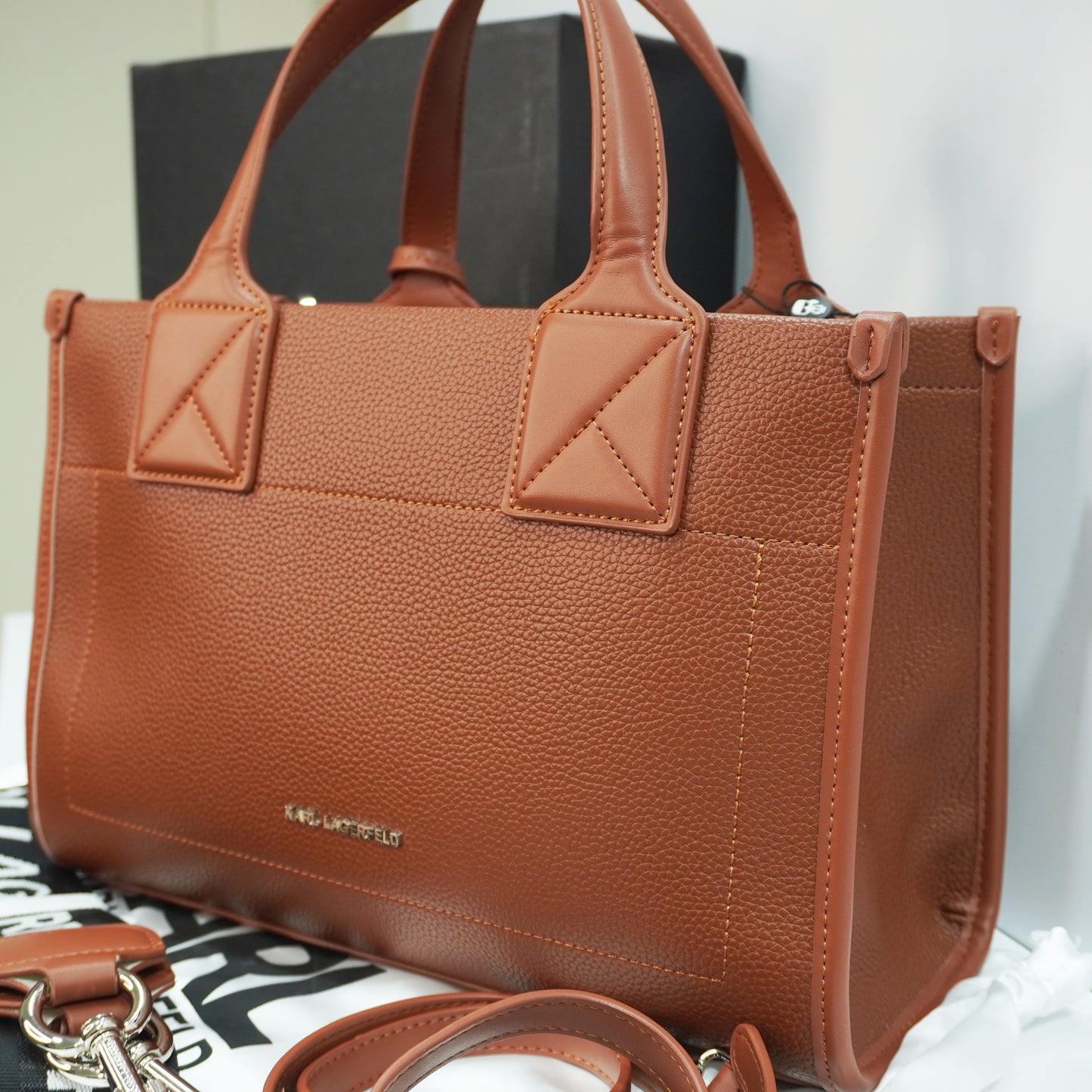 KL100 - Tote - Tan Brown