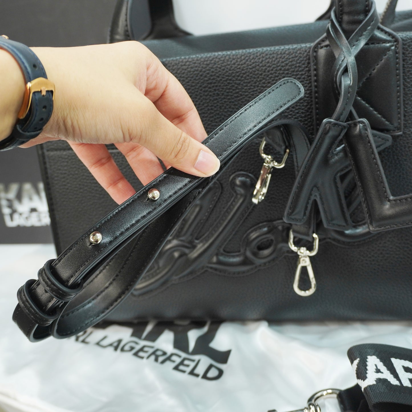 KL100 - Tote - Black