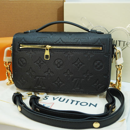 LV559 - Shoulder - Black Ultra Premium Double Box
