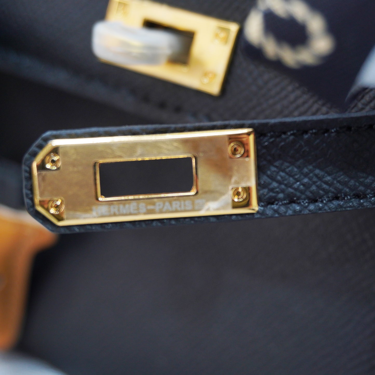 HM311 - KLY Mini Sling - Black Ultra Premium Double Box