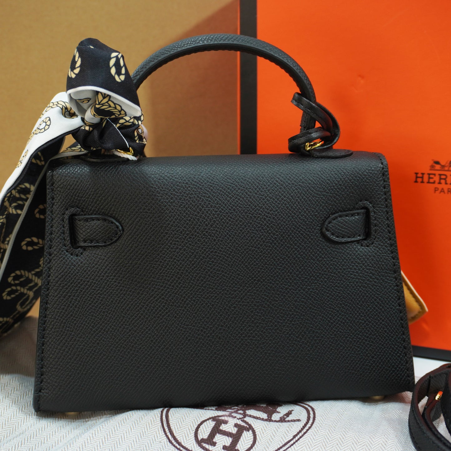 HM311 - KLY Mini Sling - Black Ultra Premium Double Box