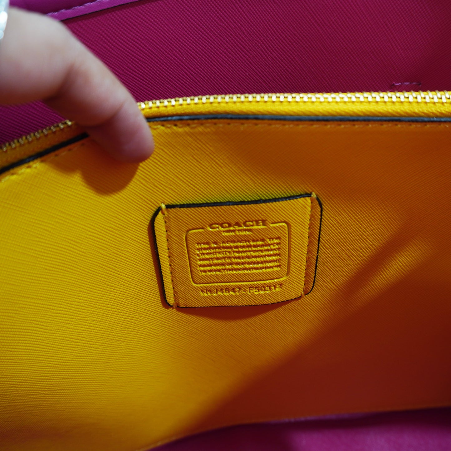 COCH Medium Tote - Multi colour Ultra Premium