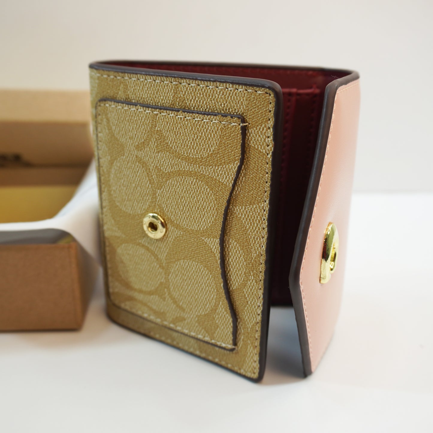 COCH Wallet - Powder pink/Light Apricot  Ultra Premium Quality