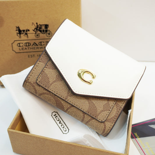 CH11 - Wallet - White/Apricot Ultra Premium Quality