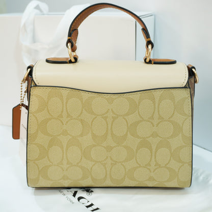 CH335 - Satchel/Sling - Apricot