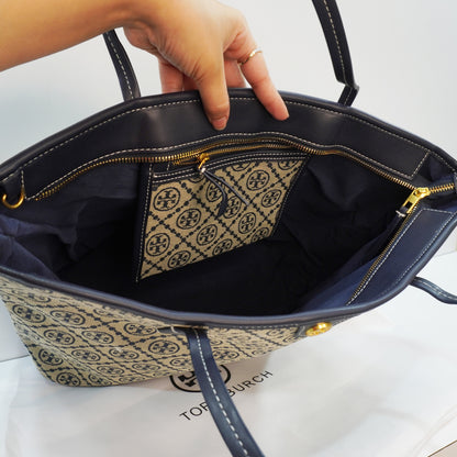 TB737 - Tote - Blue Signature Print