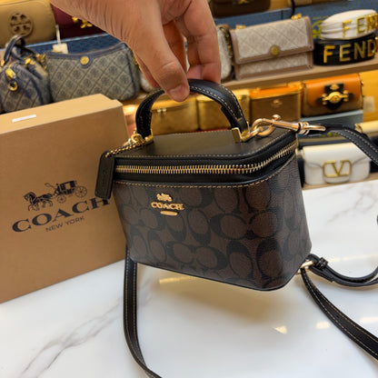 Coch Rainer Crossbody Bag - Coffee Colour