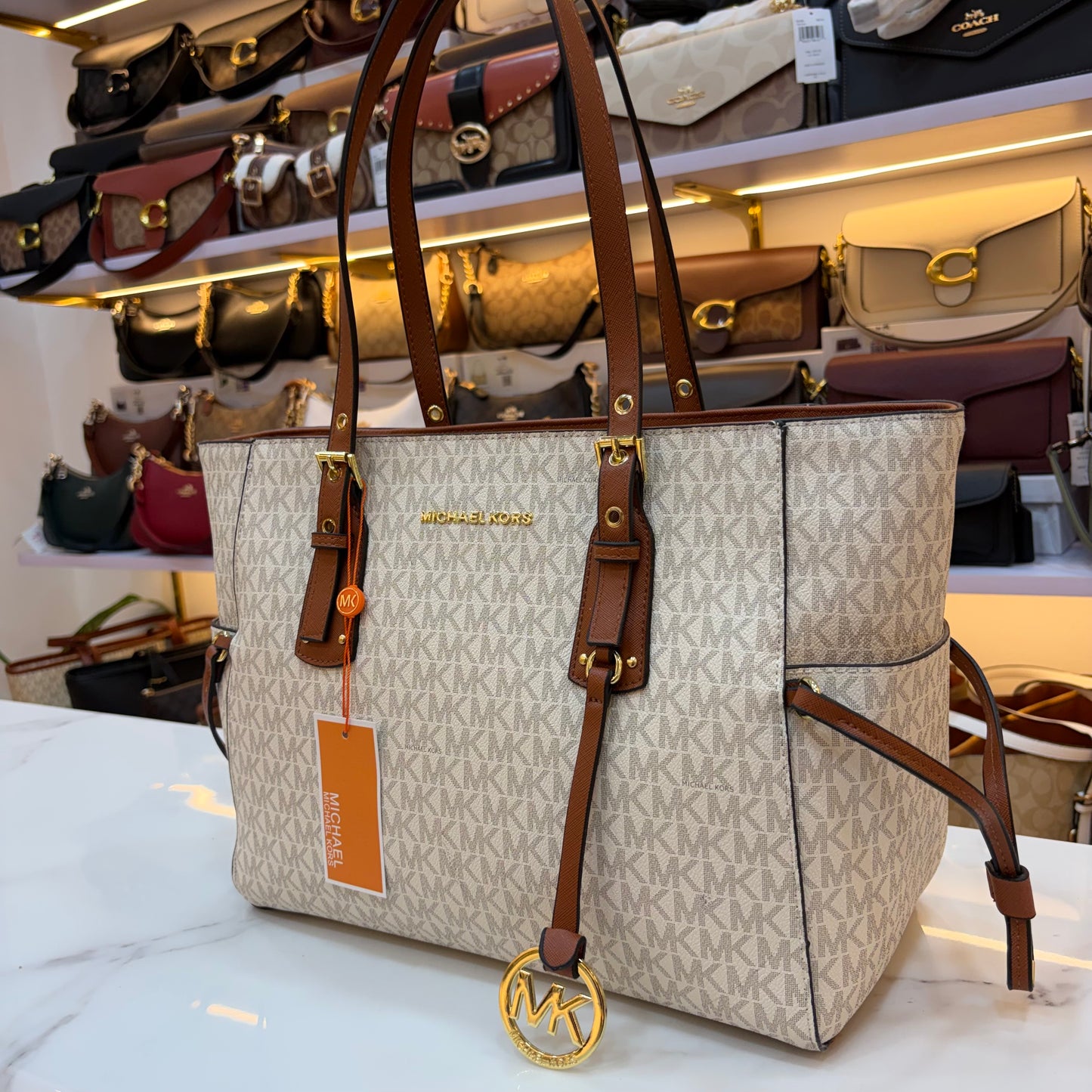 MK Voyager Large Tote Bag - White & Tan