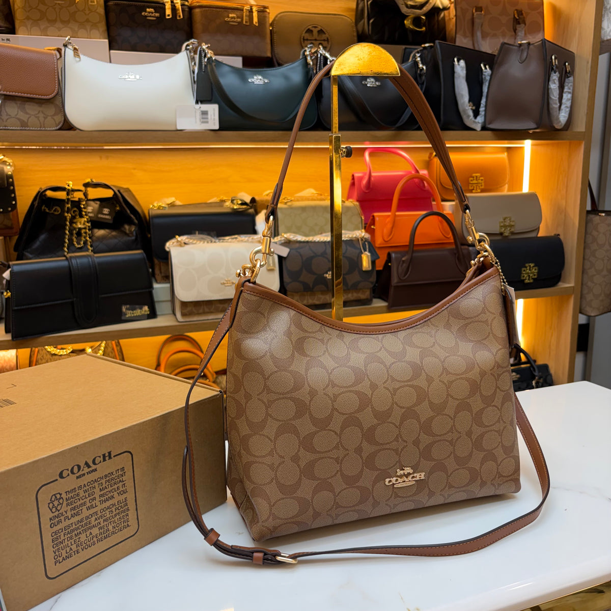 CH Laurel Shoulder Bag - Signature  Apricot