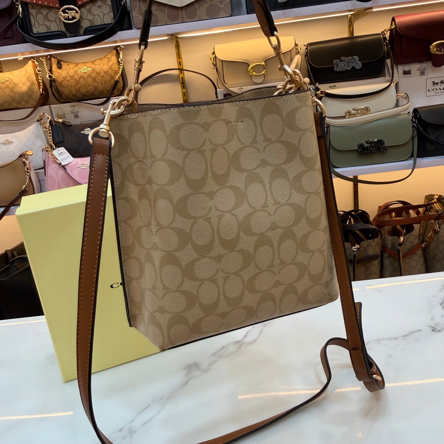 COCH Mollie Bucket Bag 22 - Light Apricot