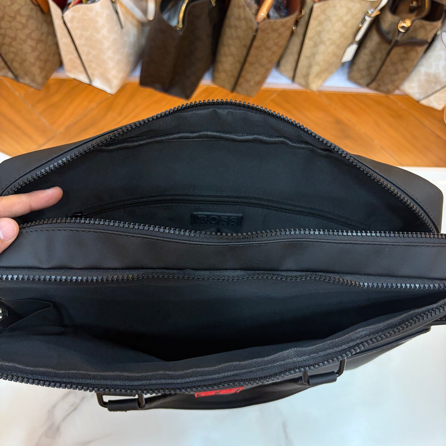 Boss Laptop Bag - Unisex