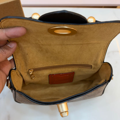COCH Brie Sling Bag - Apricot