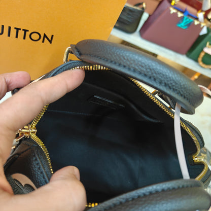 LV Speedy Bandoulière - Black Cream (Ultra Premium)