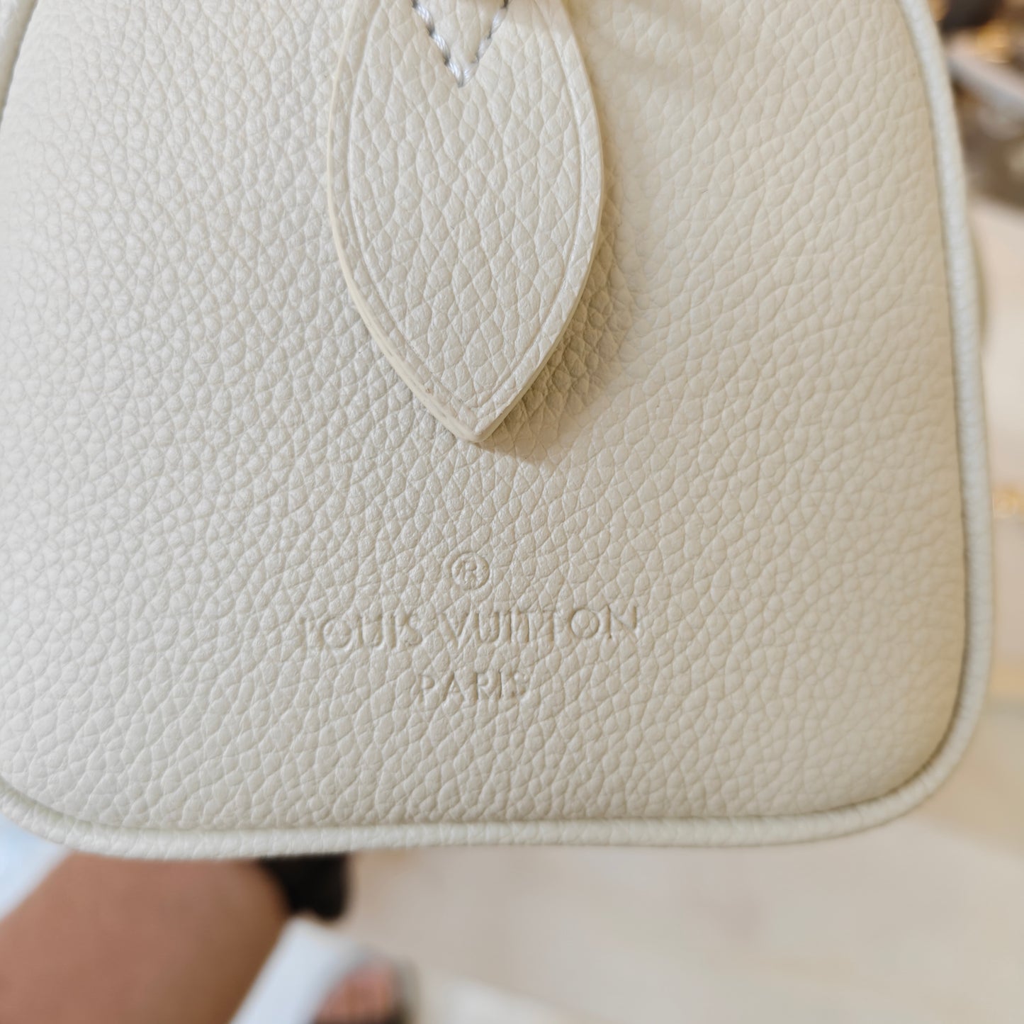 LV Speedy Bandoulière - Cream Pink (Ultra Premium)