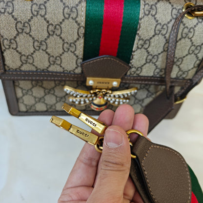 GG Bee (Ultra Premium)