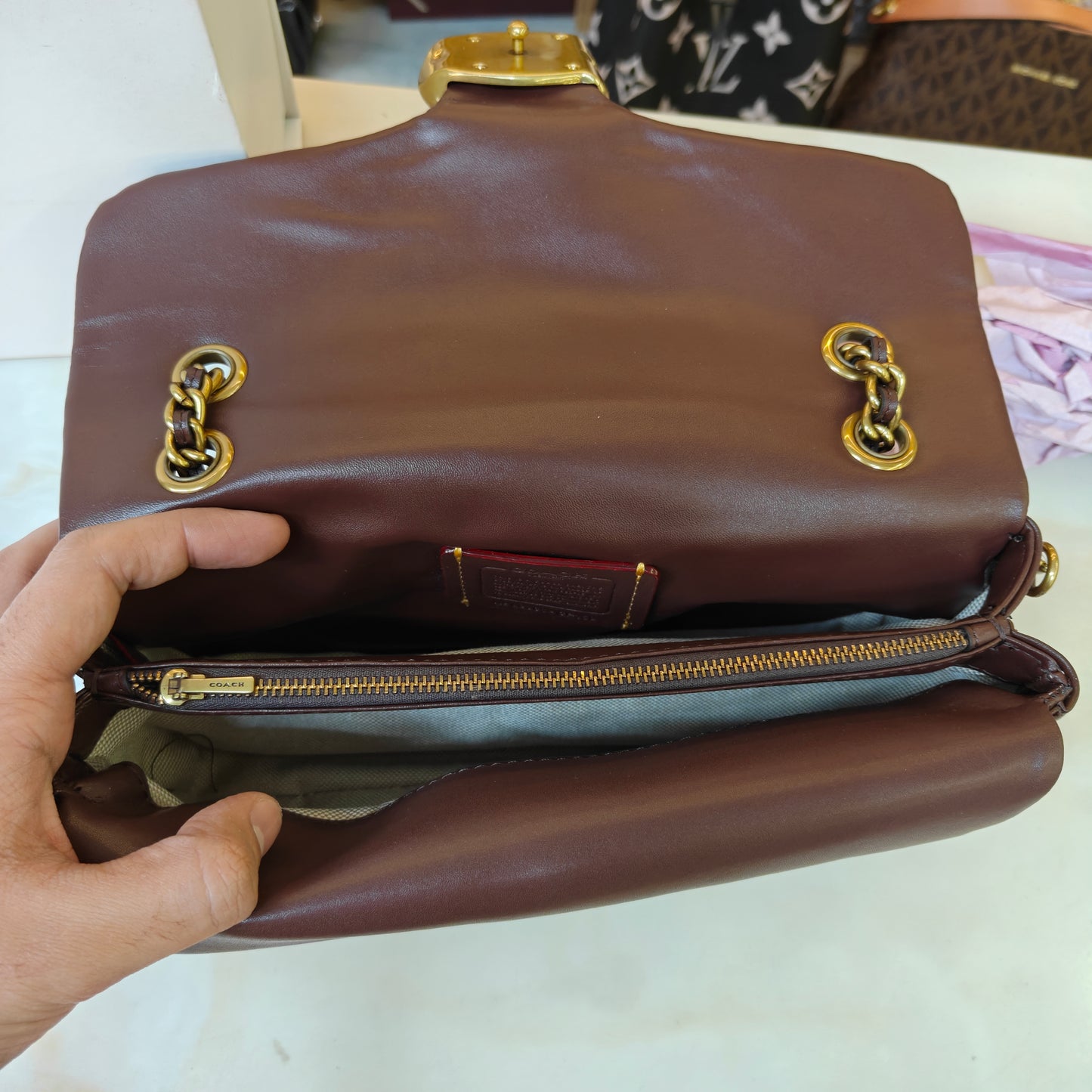 CH Quilted Tabby Ultra Premium - Chocolate Colour