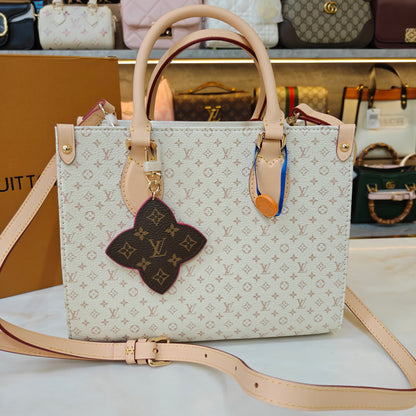 LV On The Go! - Medium Size (Ultra Premium)