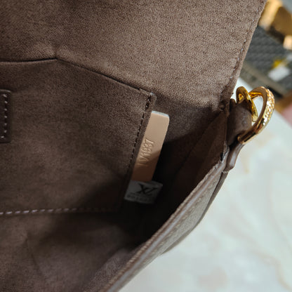 LV222 - Sling - Black Monogram 3 in 1