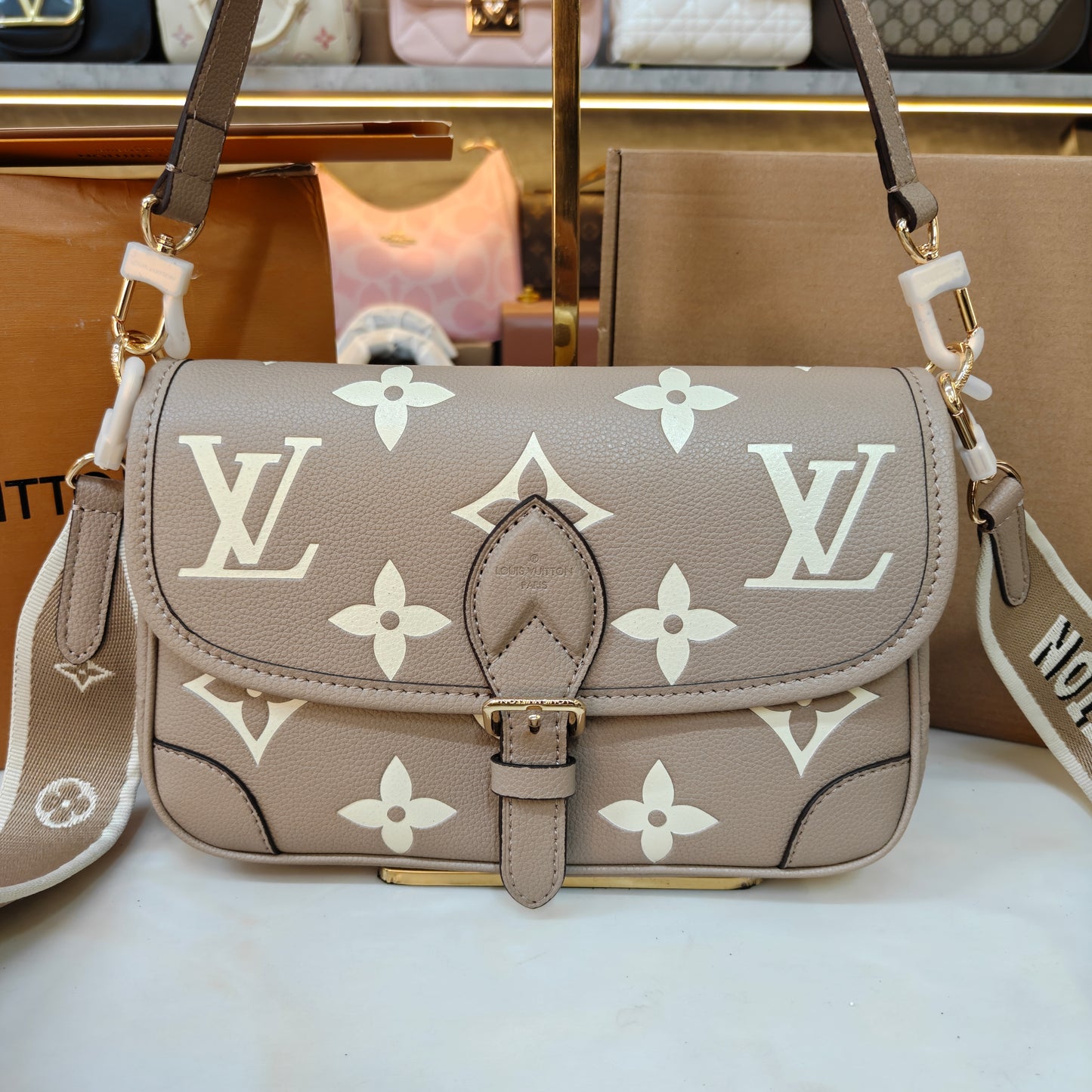 LV Diane Sling/Shoulder Bag -Ultra Premium Double Box (Beige)