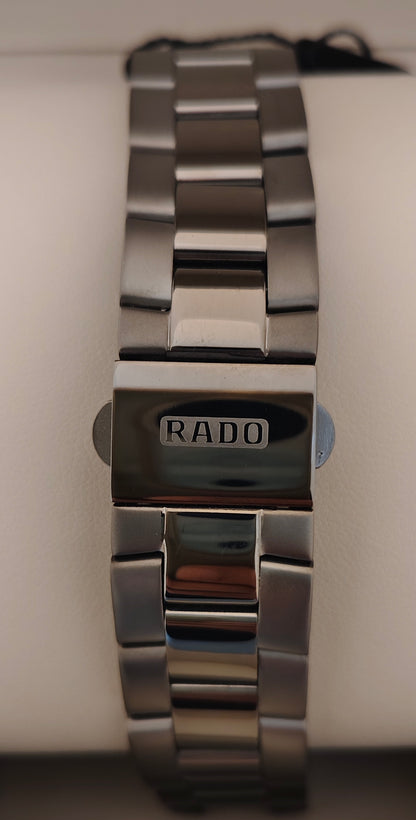 R D Mens watch